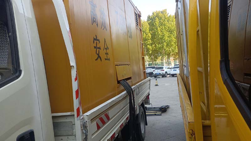 京山如何判断柴油发电机组和UPS电源的切换时间是否符合要求？